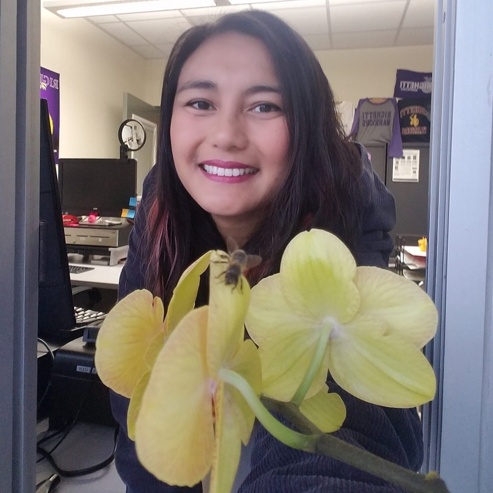 Meet your Posher, Jevie